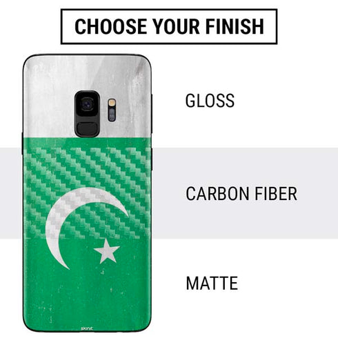 Pakistan Flag Distressed Galaxy S9 Skin